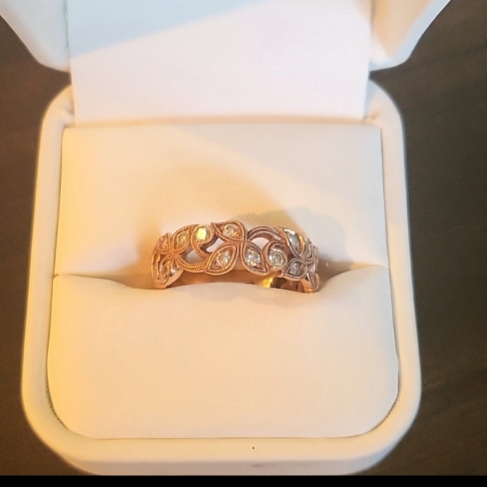 14 kt rose gold and diamond Neil Lane anniversary band